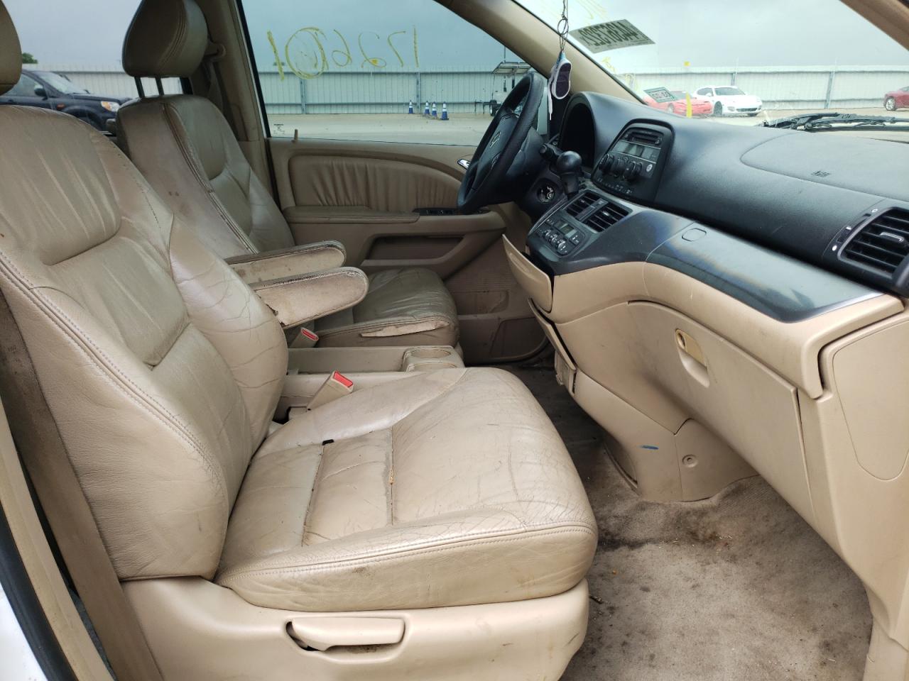Photo 5 from auction – 2005 HONDA ODYSSEY EX with VIN 5FNRL38605B410816