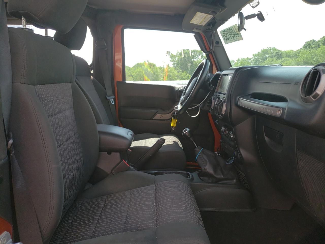 Photo 5 from auction – 2011 JEEP WRANGLER S with VIN 1J4AA2D13BL592215