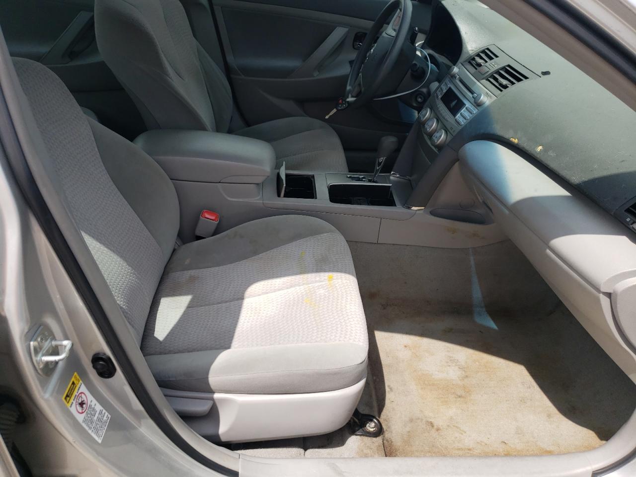 Photo 5 from auction – 2010 TOYOTA CAMRY BASE with VIN 4T4BF3EK0AR045907