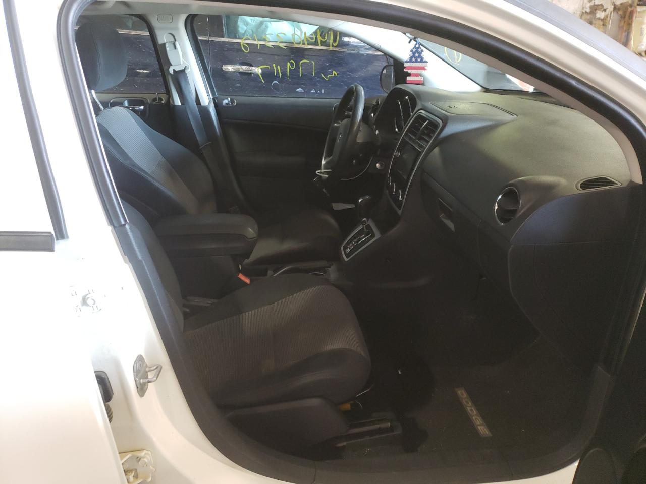 Photo 5 from auction – 2010 DODGE CALIBER SX with VIN 1B3CB4HA7AD534166