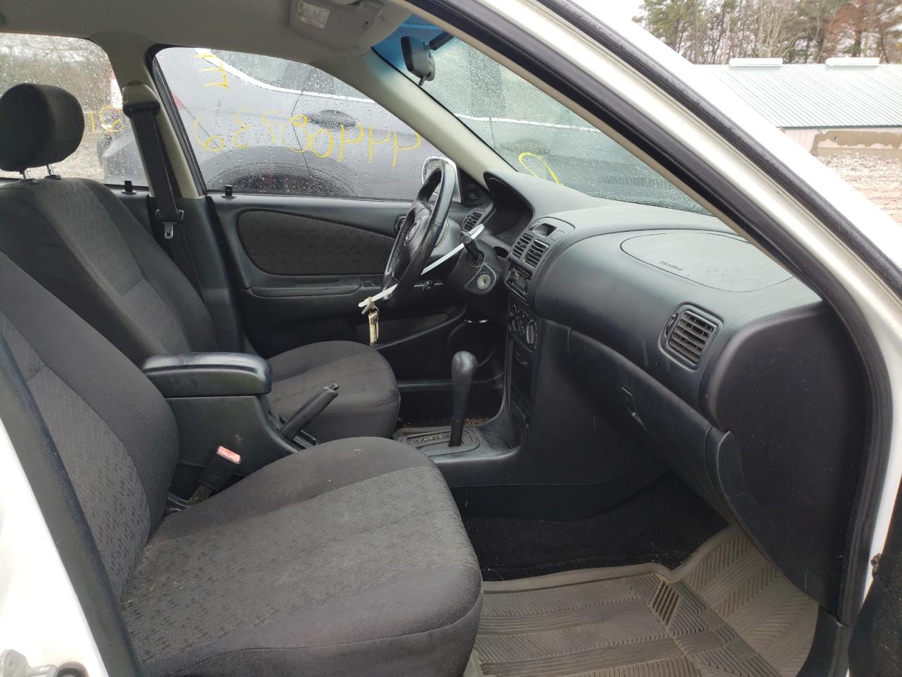 Photo 5 from auction – 2001 TOYOTA COROLLA CE with VIN 2T1BR12E31C480684