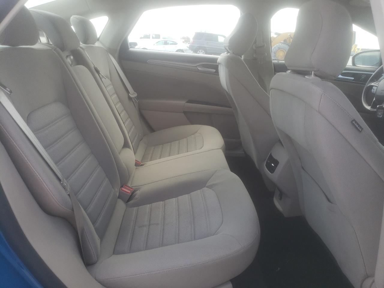 Photo 6 from auction – 2020 FORD FUSION SE with VIN 3FA6P0HD9LR129586
