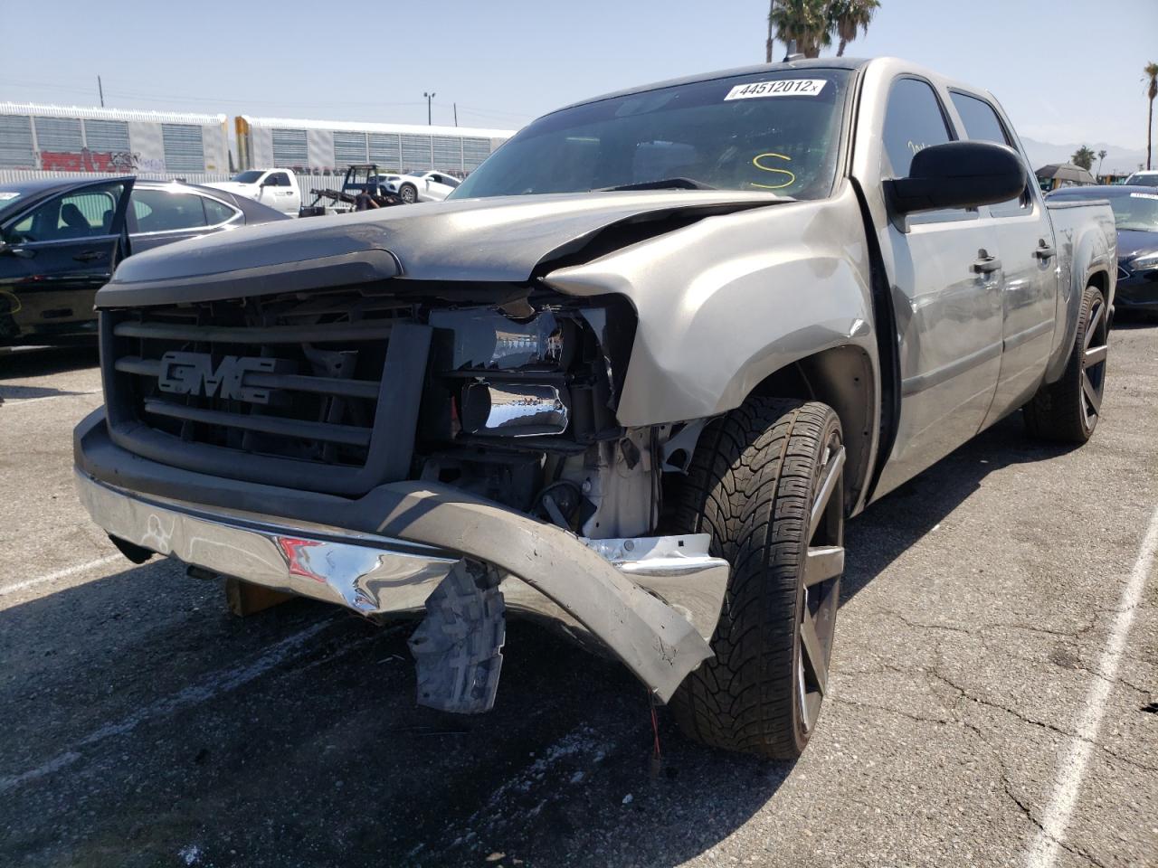 Photo 2 from auction – 2007 GMC NEW SIERRA with VIN 2GTEC13C071502630
