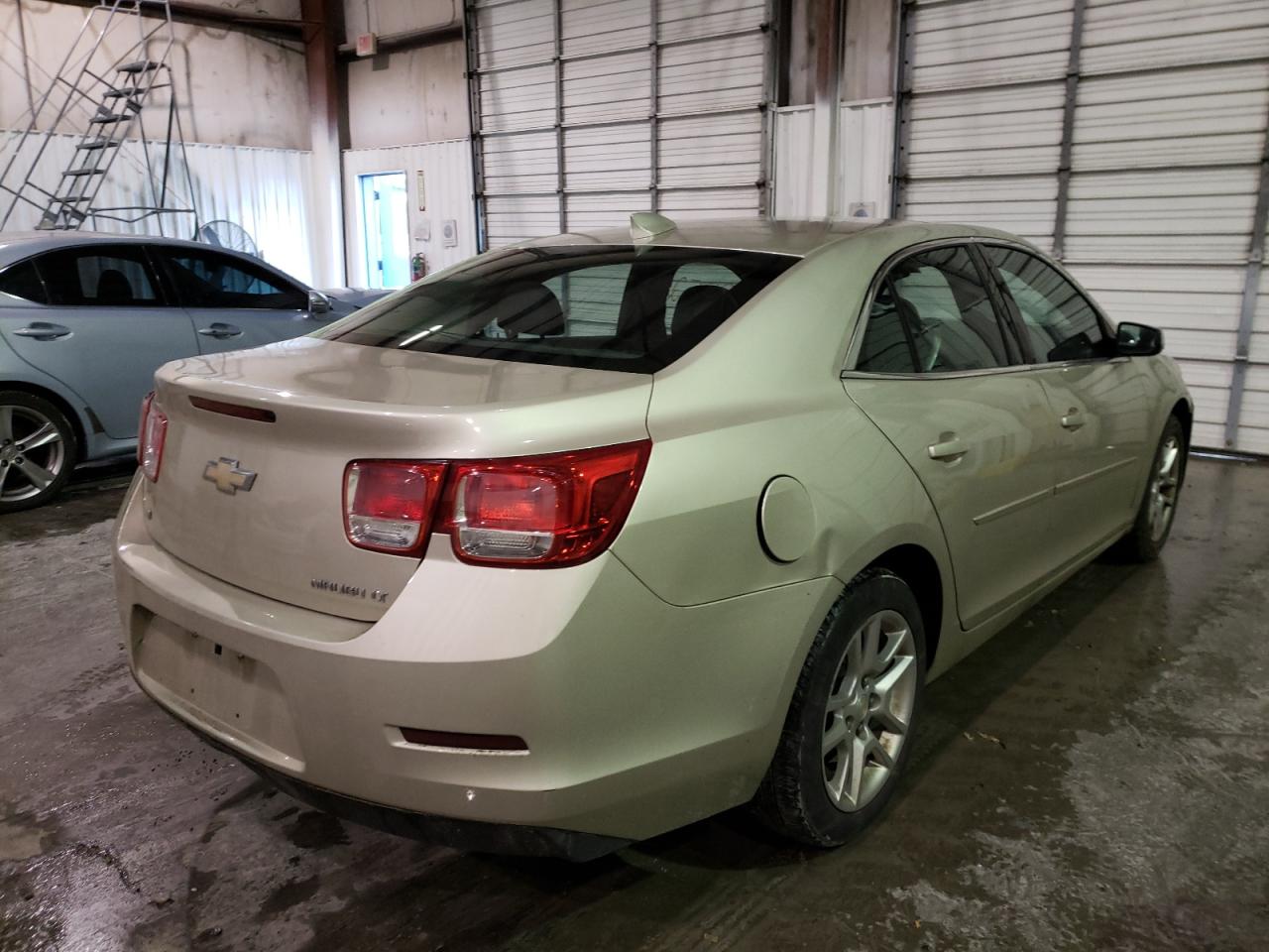 Photo 4 from auction – 2015 CHEVROLET MALIBU 1LT with VIN 1G11C5SL8FF146872