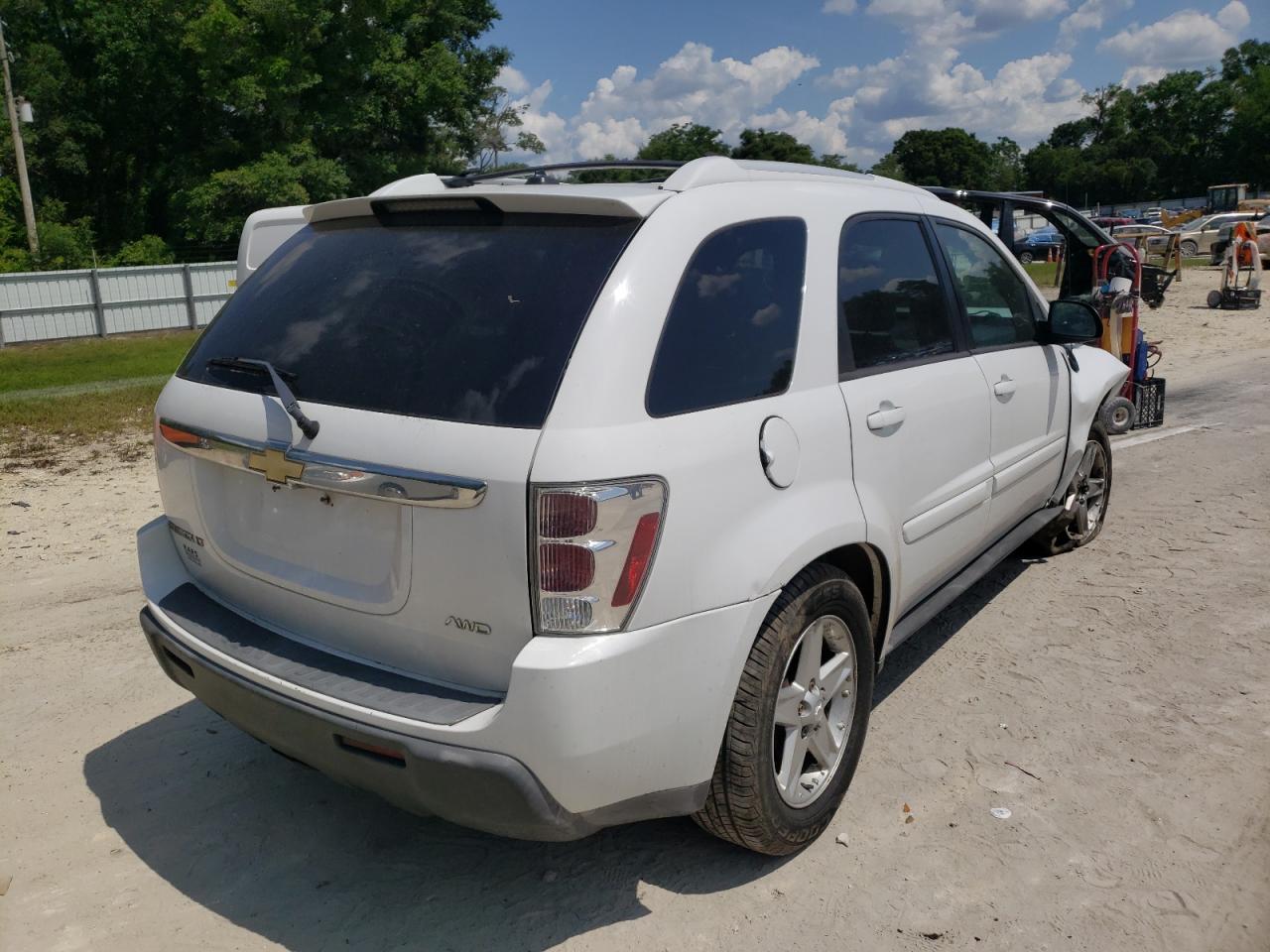 Photo 4 from auction – 2005 CHEVROLET EQUINOX LT with VIN 2CNDL73F256012680