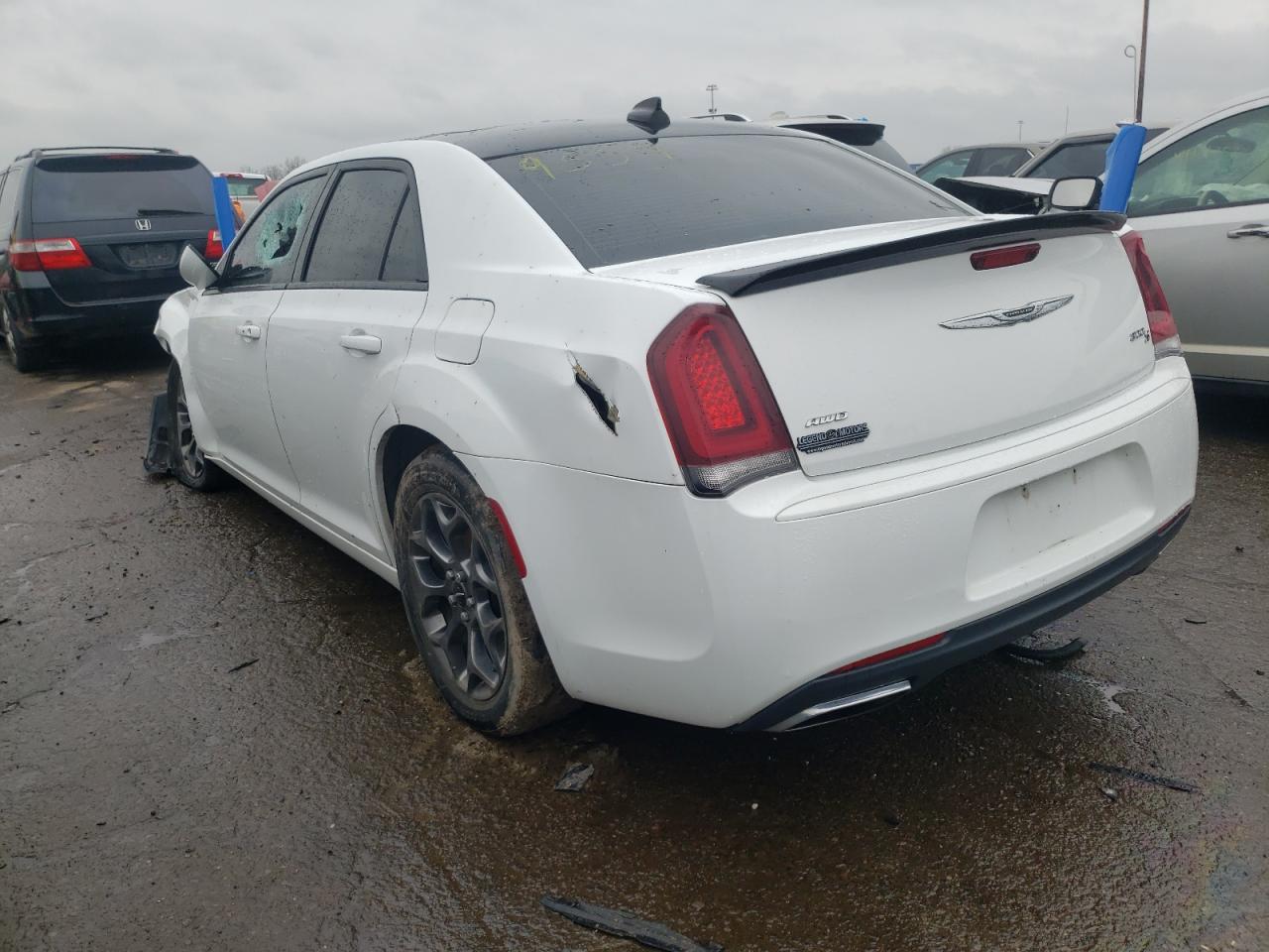 Photo 3 from auction – 2015 CHRYSLER 300 S with VIN 2C3CCAGG3FH849559
