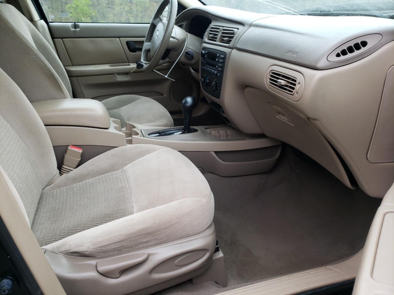 Photo 5 from auction – 2005 FORD TAURUS SE with VIN 1FAHP53U65A243751