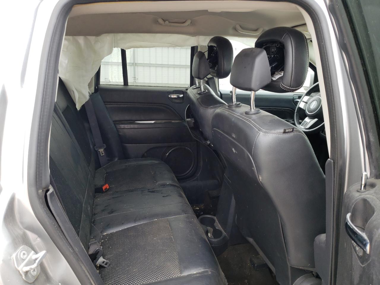 Photo 6 from auction – 2016 JEEP COMPASS LA with VIN 1C4NJDEB3GD637780