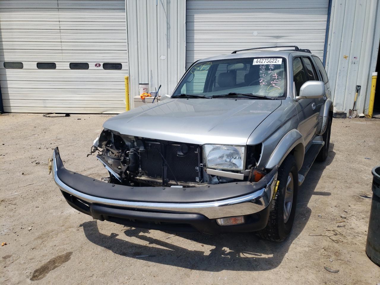 Photo 2 from auction – 2002 TOYOTA 4RUNNER SR with VIN JT3GN86R920235105