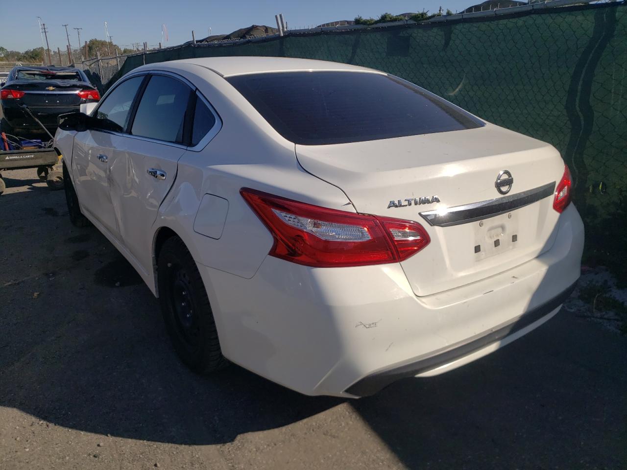 Photo 3 from auction – 2016 NISSAN ALTIMA 2.5 with VIN 1N4AL3AP8GN324809