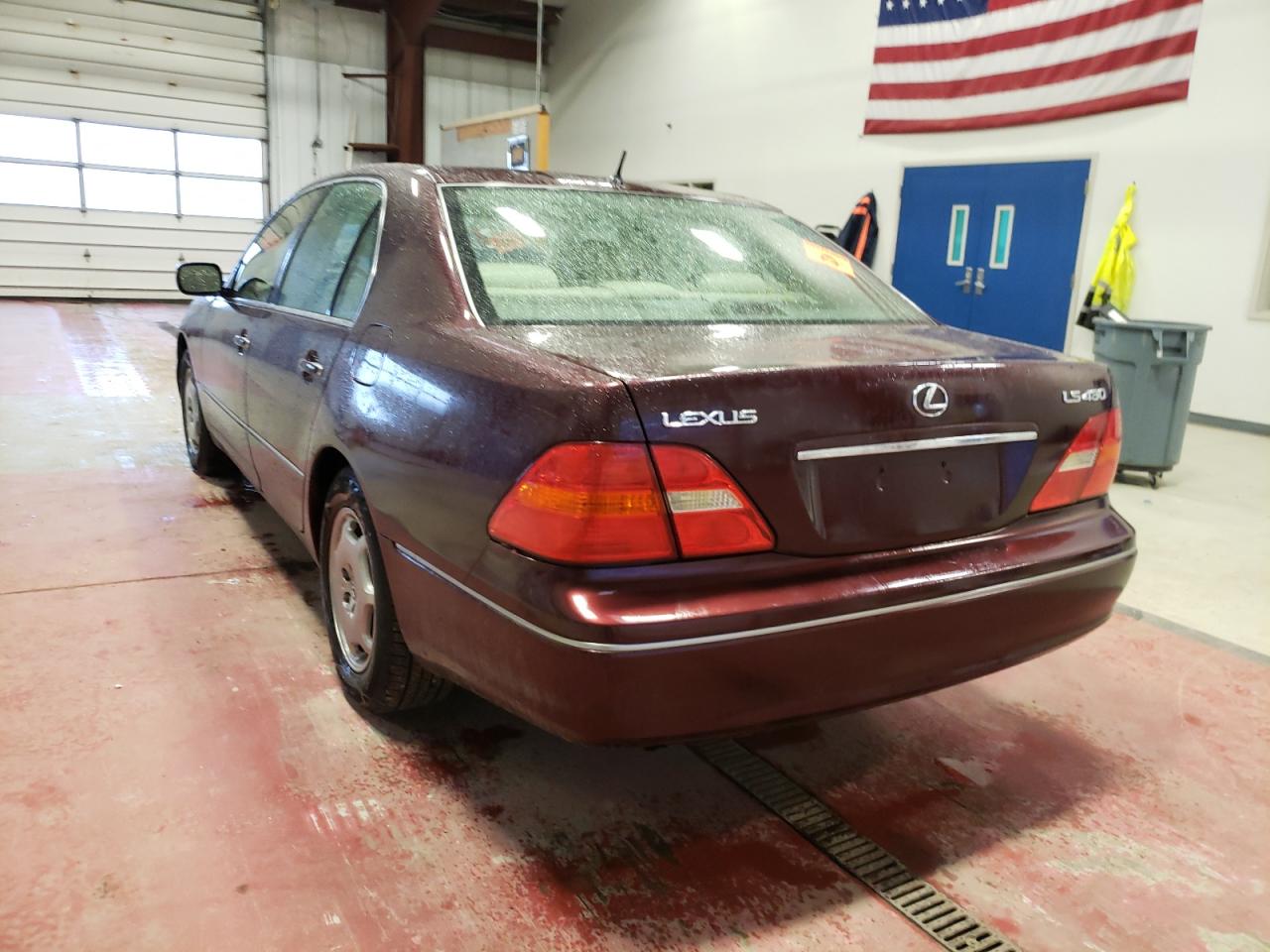 Photo 3 from auction – 2002 LEXUS LS 430 with VIN JTHBN30F820056169