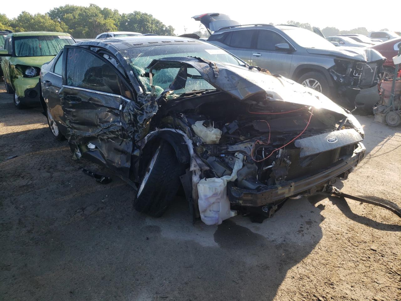 FORD FUSION SE 2017 with VIN 3FA6P0LU5HR230154 - Photo from auction