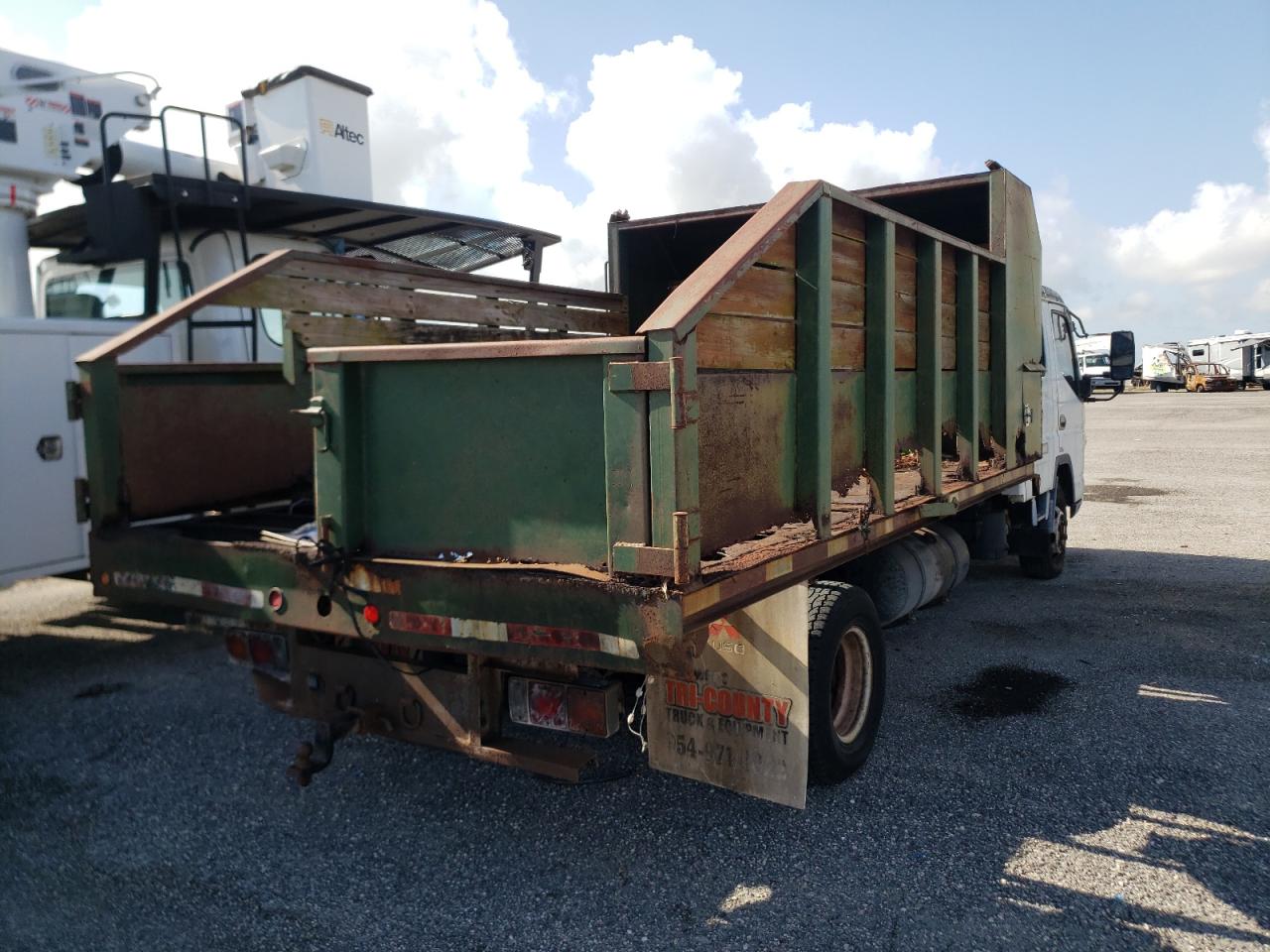 Photo 4 from auction – 2005 MITSUBISHI FE140 with VIN JL6BDH1S05K009148