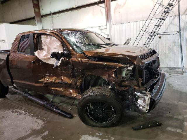 Photo 9 from auction – 2017 TOYOTA TUNDRA DOU with VIN 5TFUW5F12HX587771