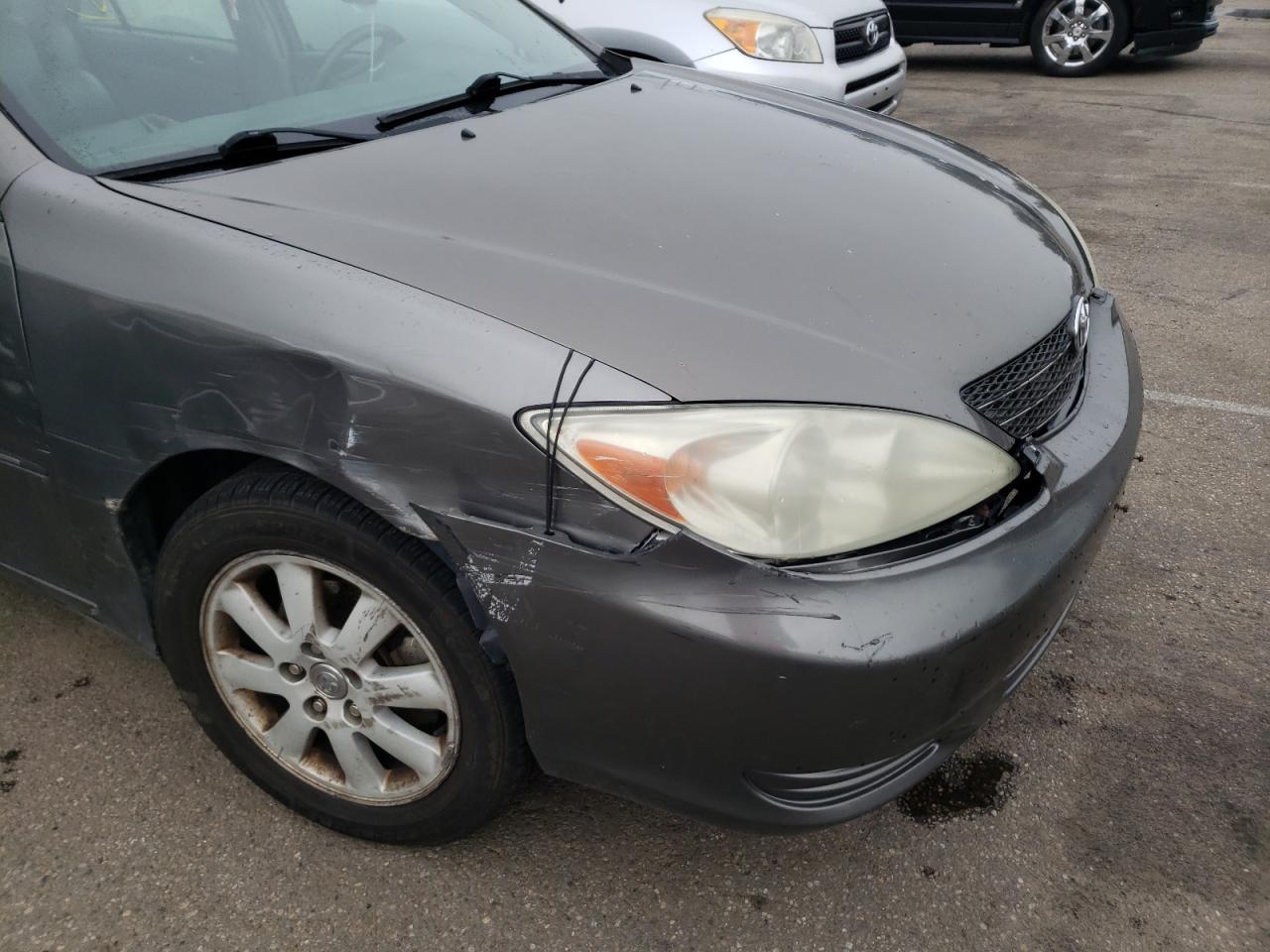 Photo 10 from auction – 2002 TOYOTA CAMRY LE with VIN 4T1BE30K12U549386