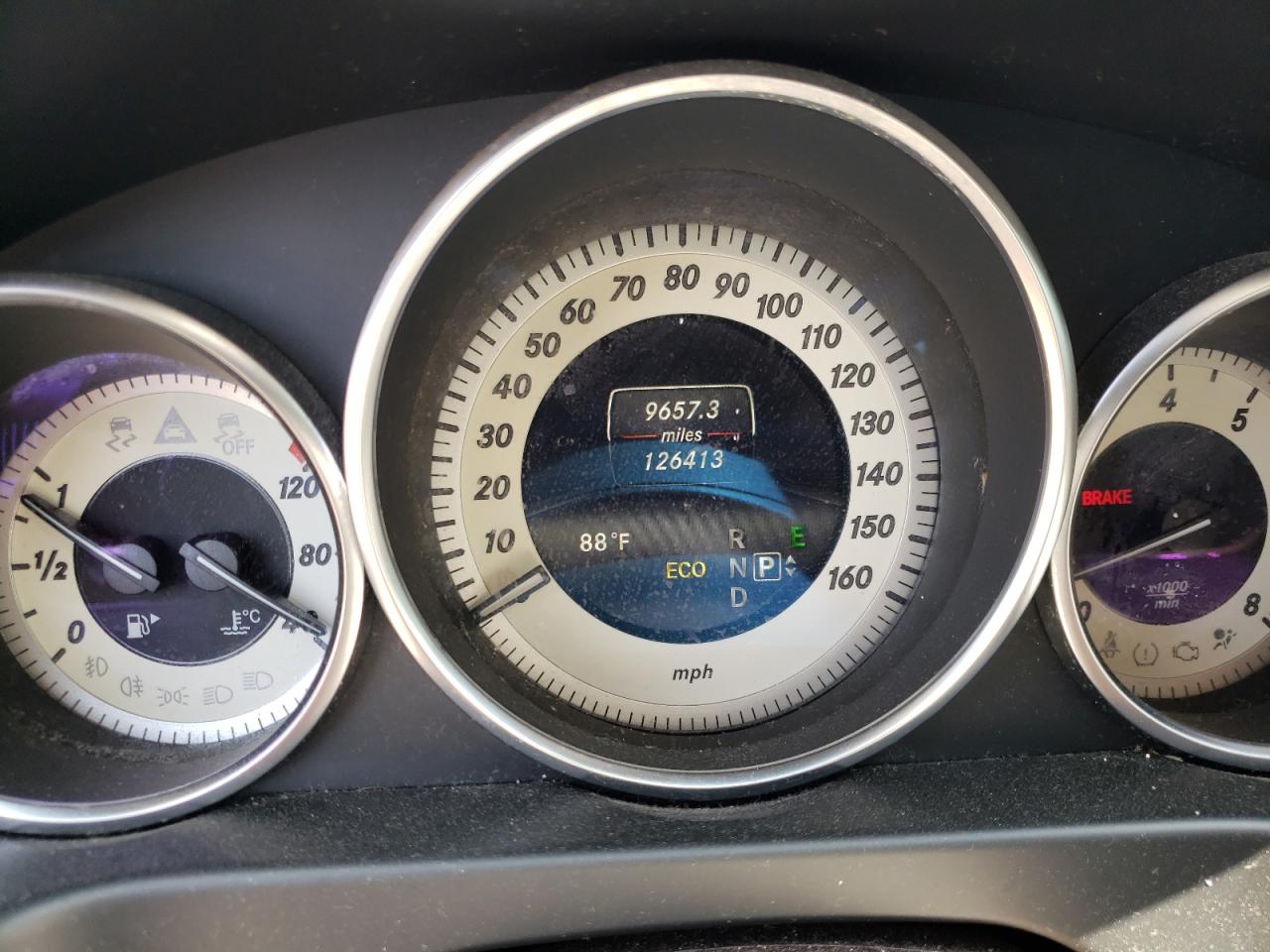 Photo 8 from auction – 2014 MERCEDES-BENZ E 350 with VIN WDDHF5KB4EA997797