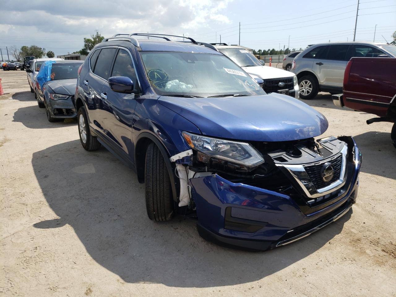 NISSAN ROGUE S 2019 with VIN 5N1AT2MT9KC828086 - Photo from auction