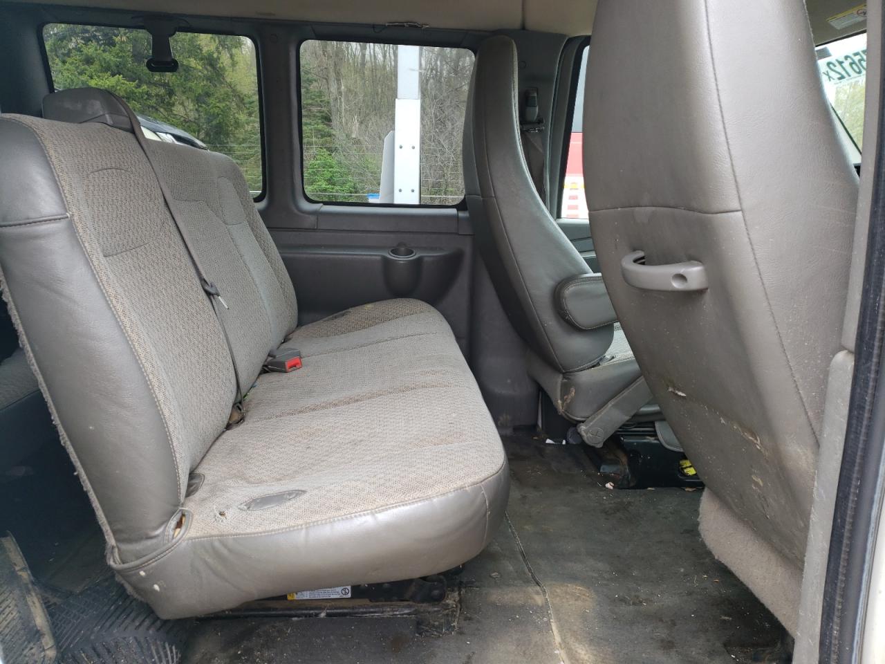 Photo 6 from auction – 2013 CHEVROLET EXPRESS G3 with VIN 1GAZG1FA5D1165091