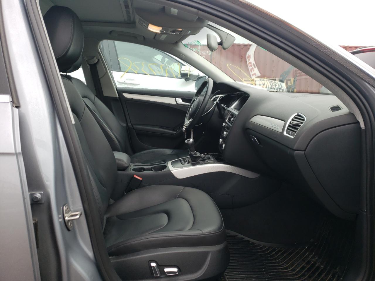 Photo 5 from auction – 2016 AUDI A4 PREMIUM with VIN WAUDFAFL7GN006654