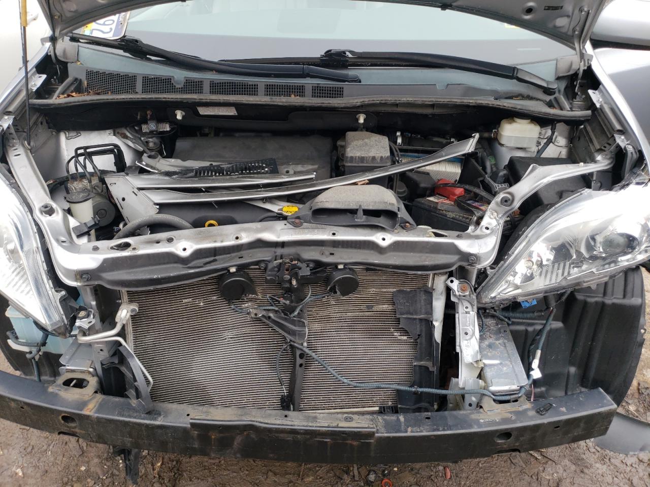 Photo 7 from auction – 2012 TOYOTA SIENNA XLE with VIN 5TDYK3DC7CS219672
