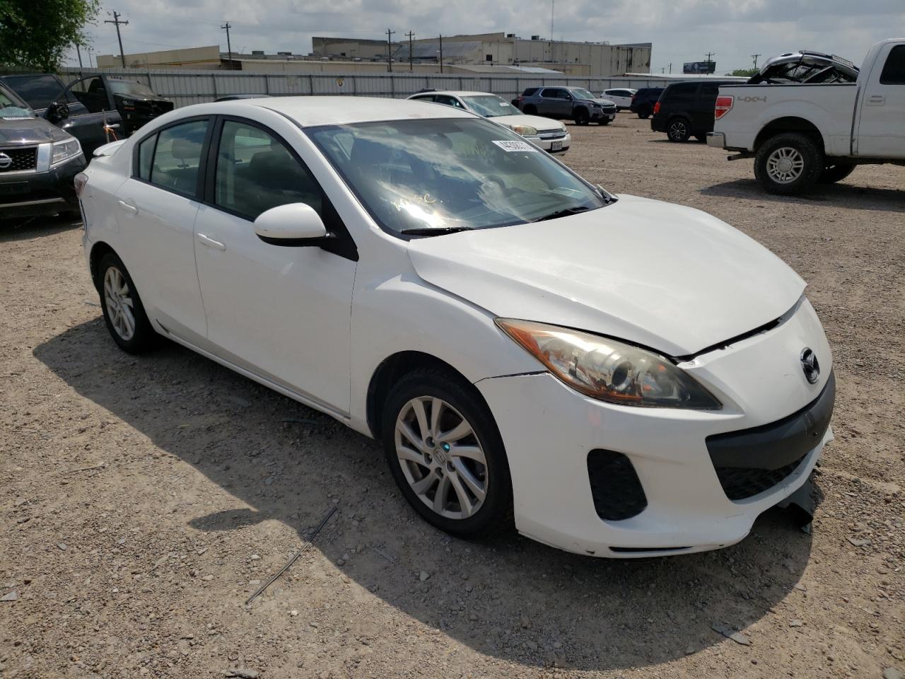 MAZDA 3 I 2012 with VIN JM1BL1VF0C1504243 - Photo from auction
