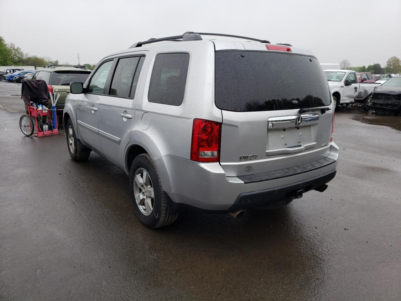 Photo 3 from auction – 2011 HONDA PILOT EXL with VIN 5FNYF4H50BB007169