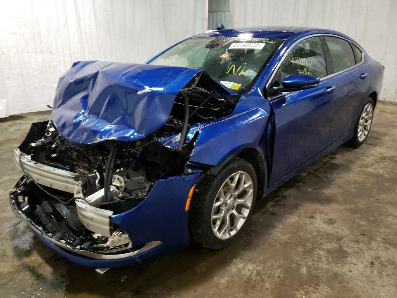 Photo 2 from auction – 2015 CHRYSLER 200 C with VIN 1C3CCCEG8FN512780