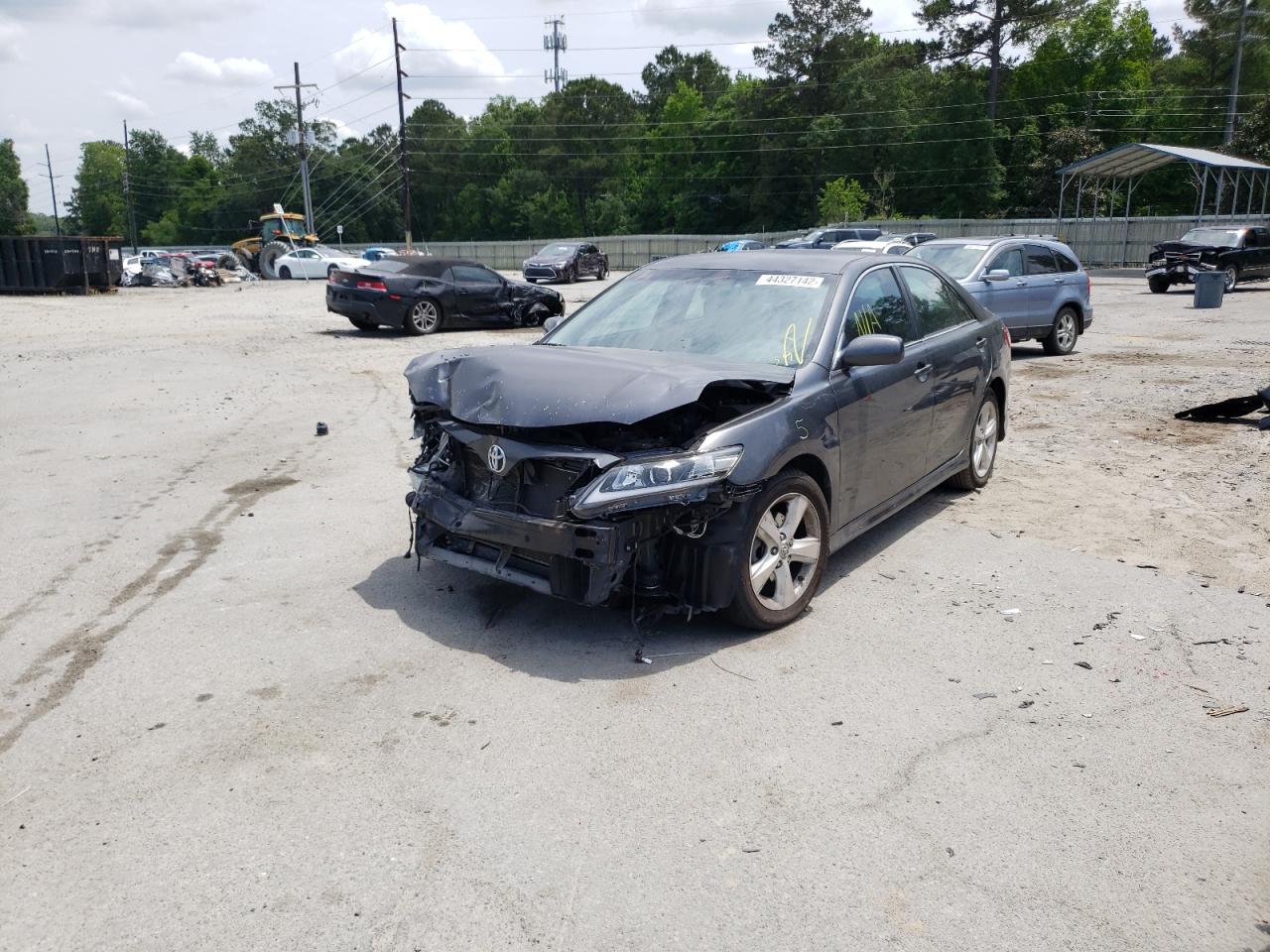 Photo 2 from auction – 2011 TOYOTA CAMRY BASE with VIN 4T1BF3EK8BU731737