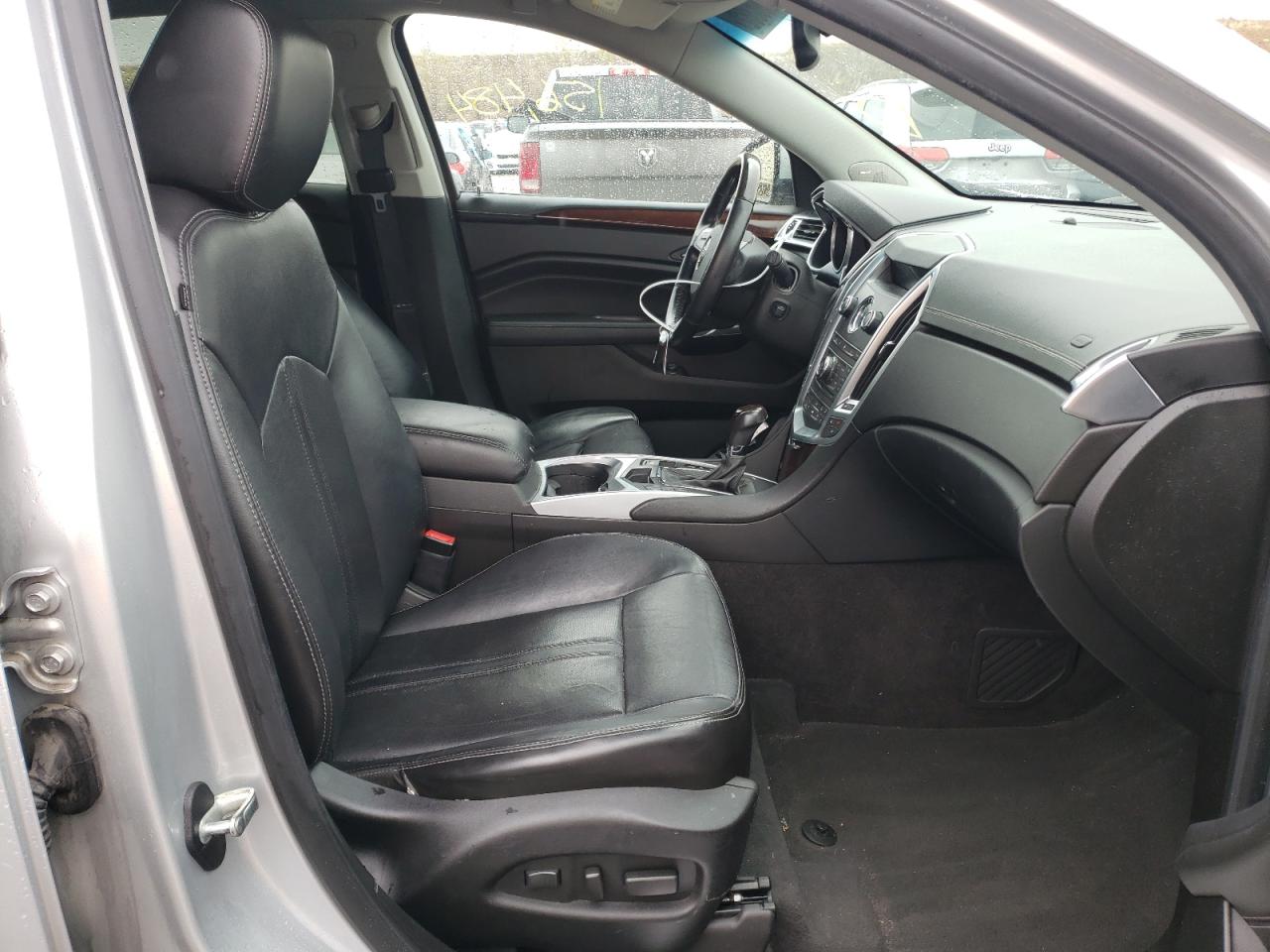 Photo 5 from auction – 2012 CADILLAC SRX PERFOR with VIN 3GYFNEE33CS636317