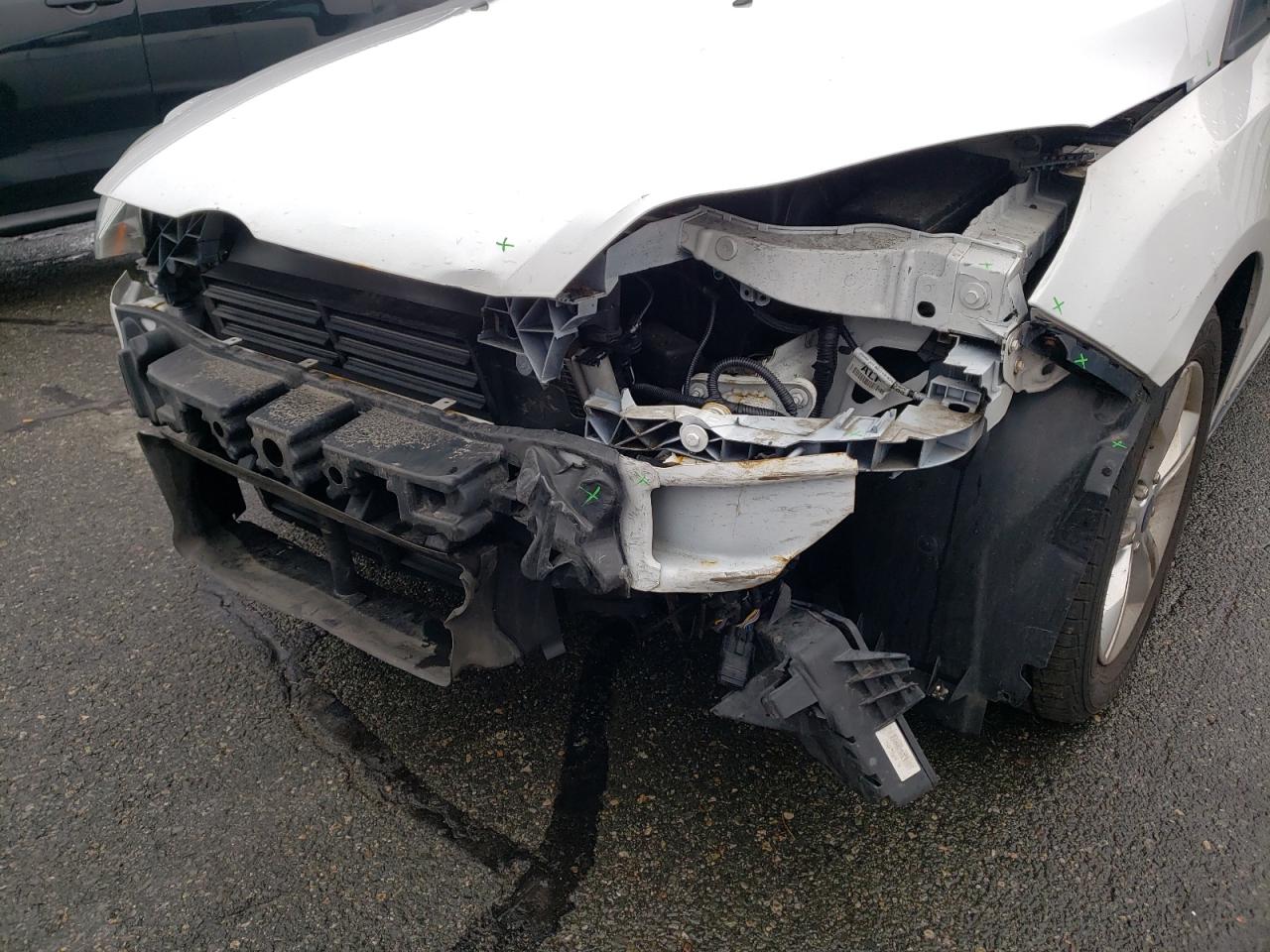 Photo 9 from auction – 2013 FORD FOCUS SE with VIN 1FADP3F29DL308169