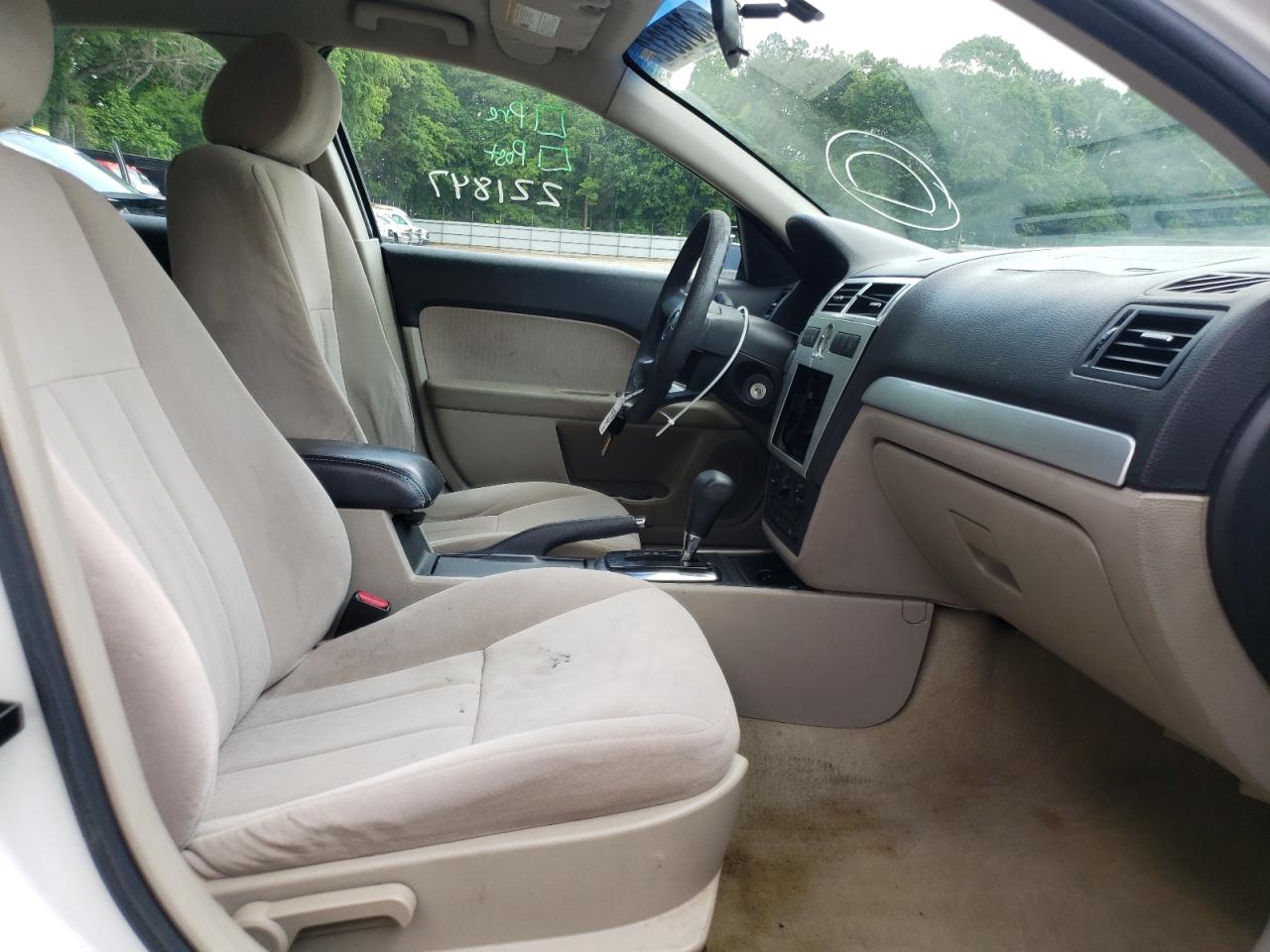 Photo 5 from auction – 2006 MERCURY MILAN with VIN 3MEFM07166R659270