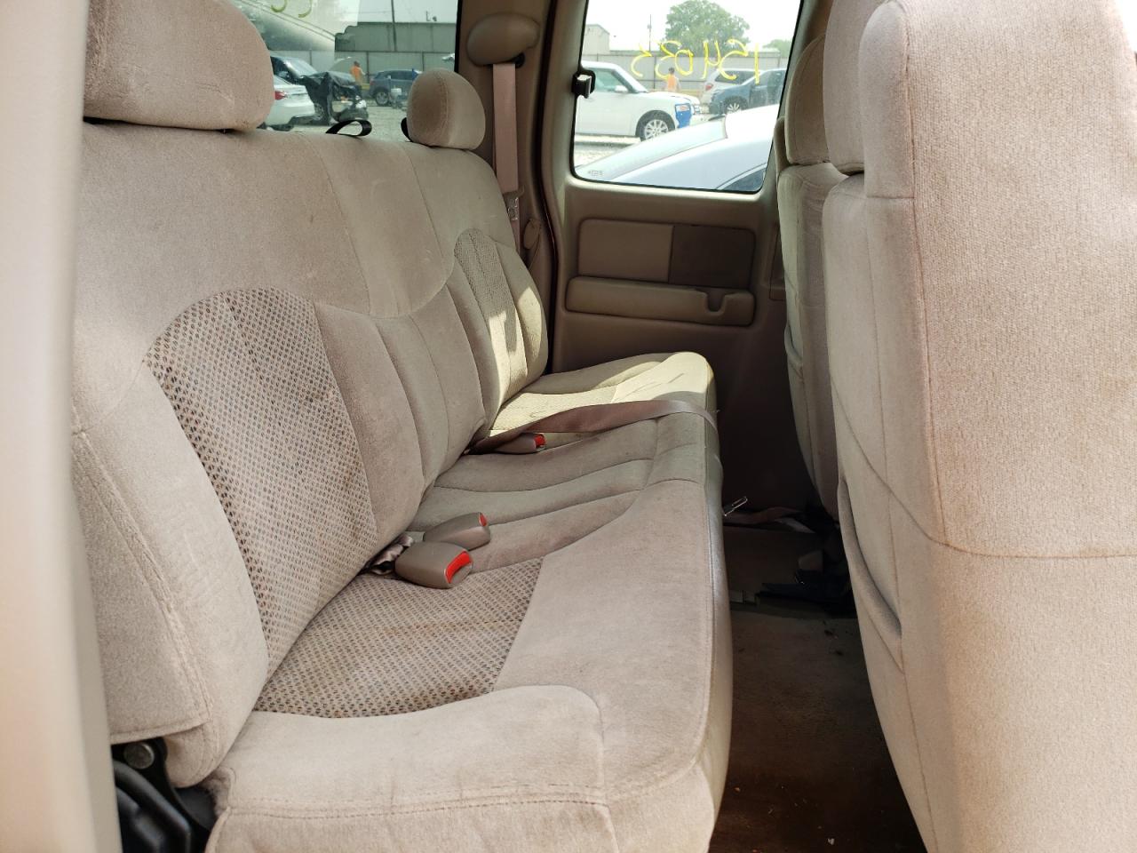 Photo 6 from auction – 2002 CHEVROLET SILVERADO with VIN 2GCEC19T021403595