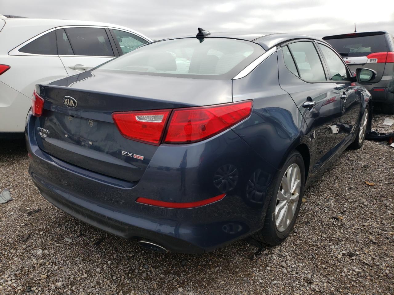 Photo 4 from auction – 2015 KIA OPTIMA EX with VIN 5XXGN4A75FG490770