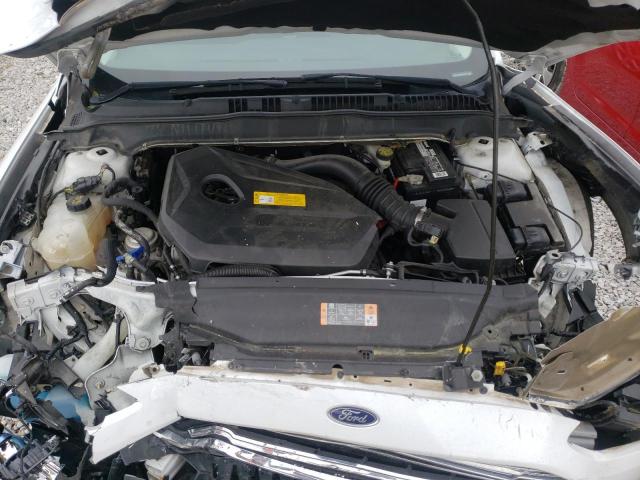 Photo 7 from auction – 2013 FORD FUSION SE with VIN 3FA6P0HR3DR387700