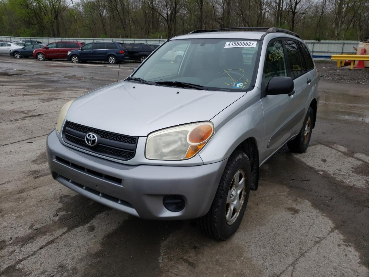 Photo 2 from auction – 2005 TOYOTA RAV4 with VIN JTEHD20V556023370