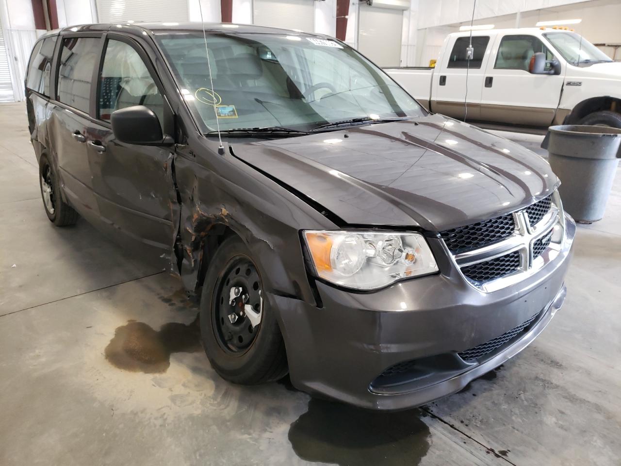 DODGE GRAND CARA 2015 with VIN 2C4RDGBGXFR721195 - Photo from auction