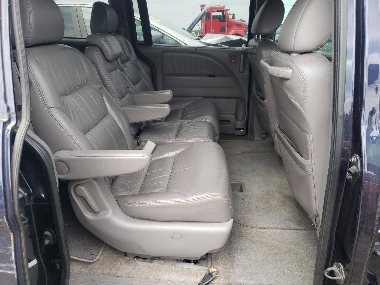 Photo 6 from auction – 2008 HONDA ODYSSEY EX with VIN 5FNRL38778B107254