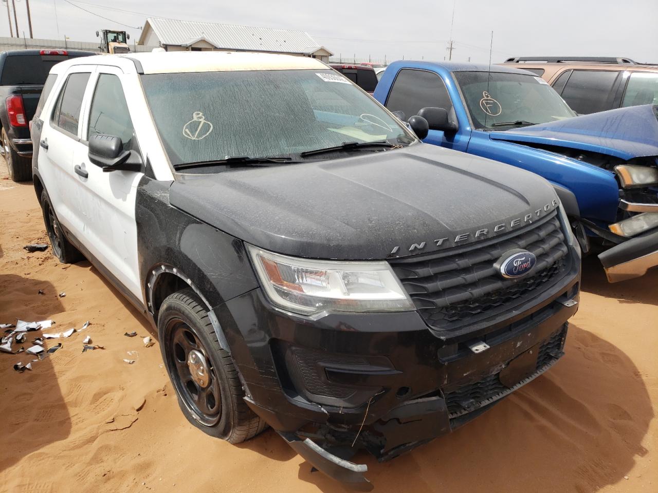 FORD EXPLORER P 2016 with VIN 1FM5K8AT7GGB65189 - Photo from auction