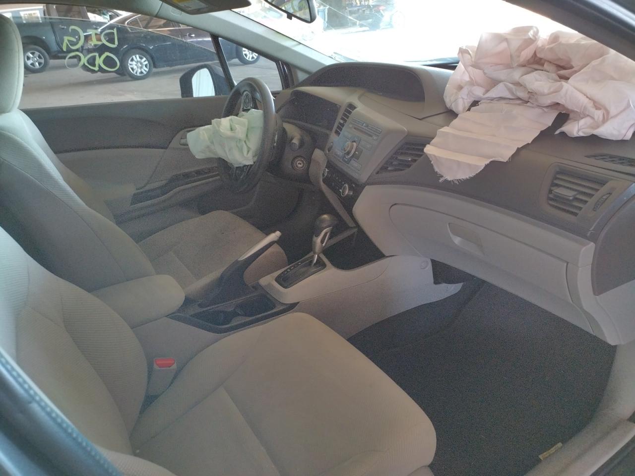Photo 5 from auction – 2012 HONDA CIVIC LX with VIN 19XFB2F51CE090418