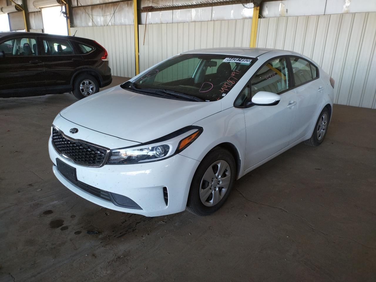 Photo 2 from auction – 2017 KIA FORTE LX with VIN 3KPFK4A71HE058760