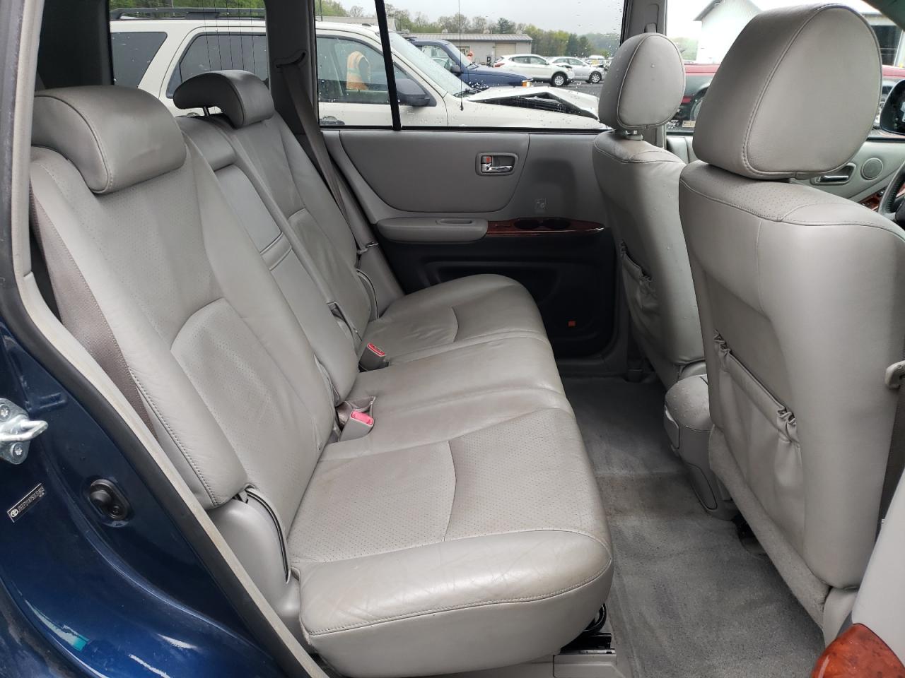 Photo 6 from auction – 2005 TOYOTA HIGHLANDER with VIN JTEEP21A150131803