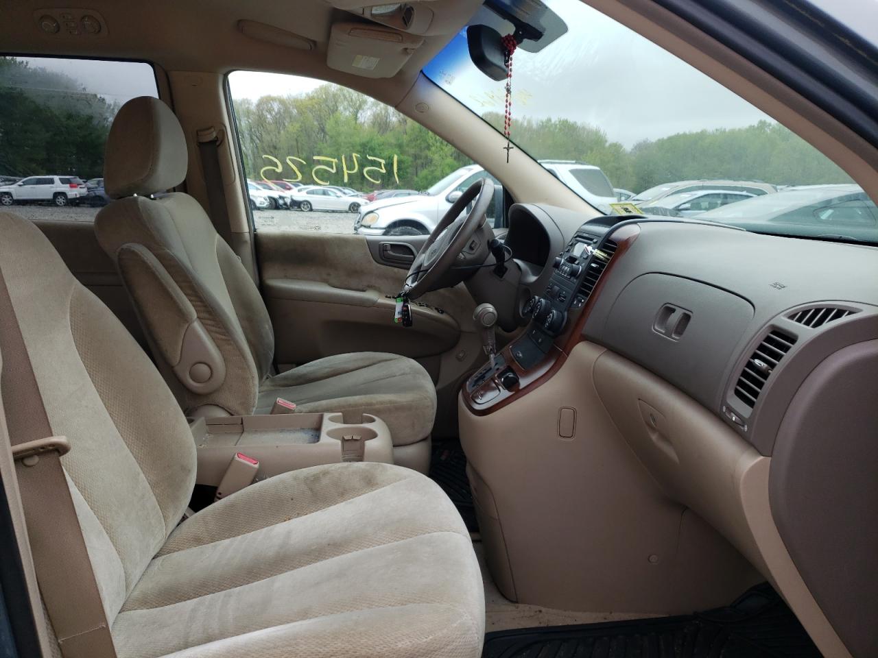 Photo 5 from auction – 2006 KIA SEDONA EX with VIN KNDMB233266089119