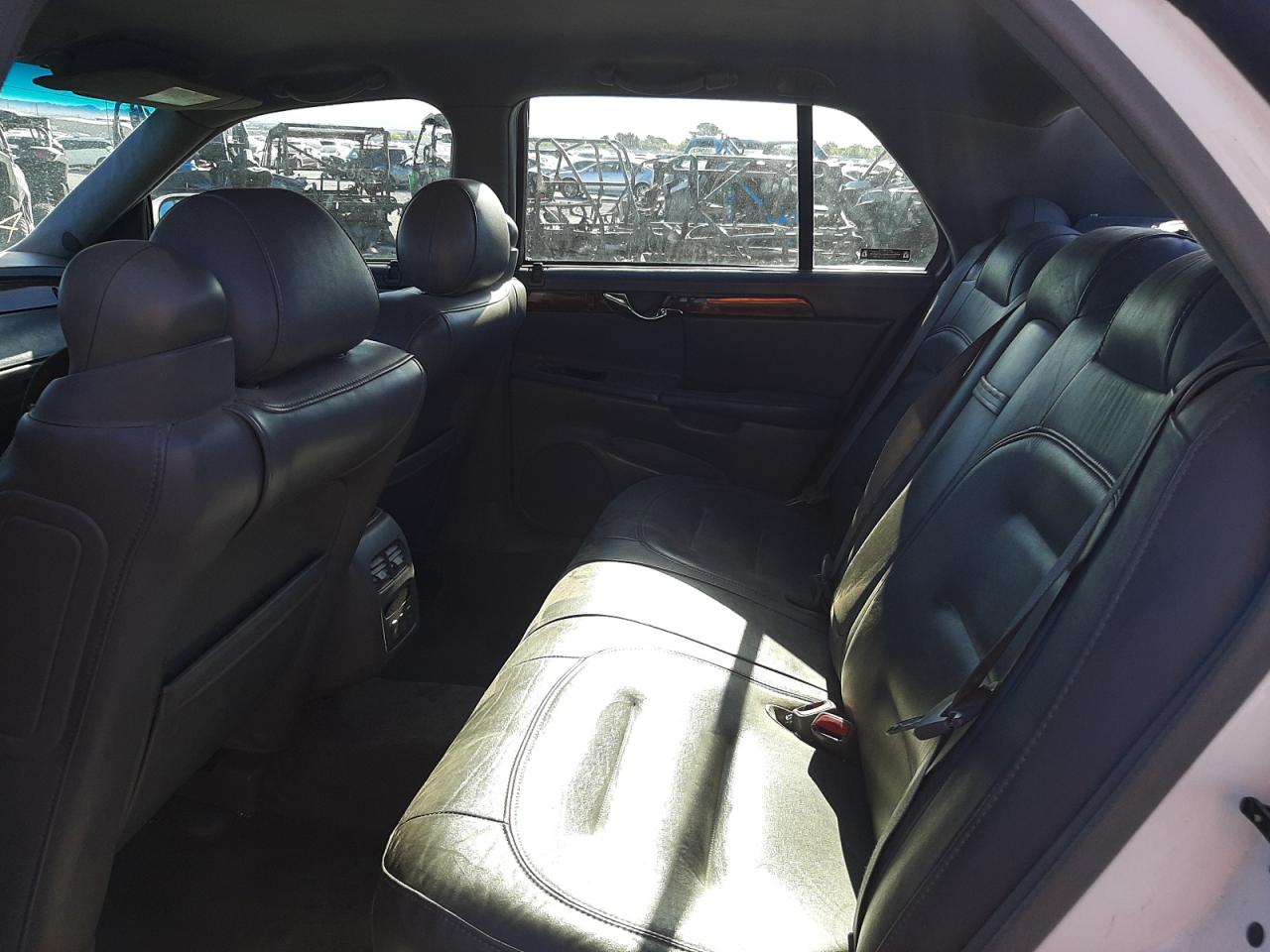 Photo 6 from auction – 2003 CADILLAC DEVILLE with VIN 1G6KD54Y33U146662