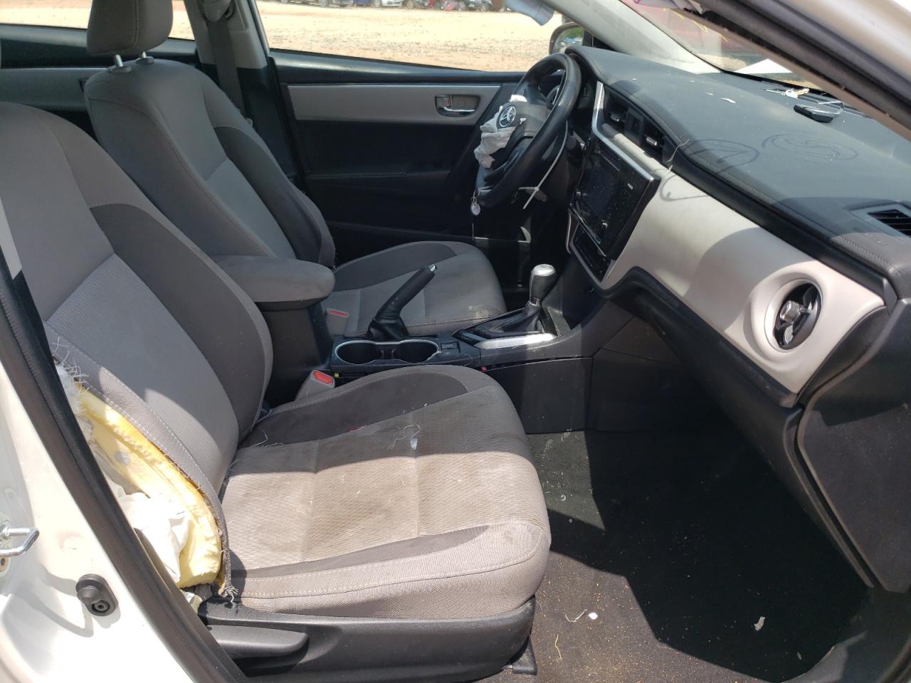 Photo 5 from auction – 2017 TOYOTA COROLLA L with VIN 2T1BURHE7HC907010
