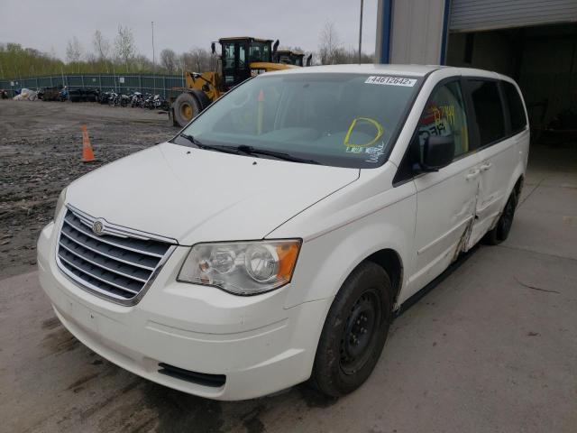 Photo 2 from auction – 2010 CHRYSLER TOWN & COU with VIN 2A4RR4DE3AR143178