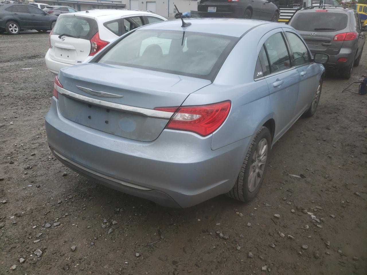 Photo 4 from auction – 2012 CHRYSLER 200 LX with VIN 1C3CCBAB2CN320562