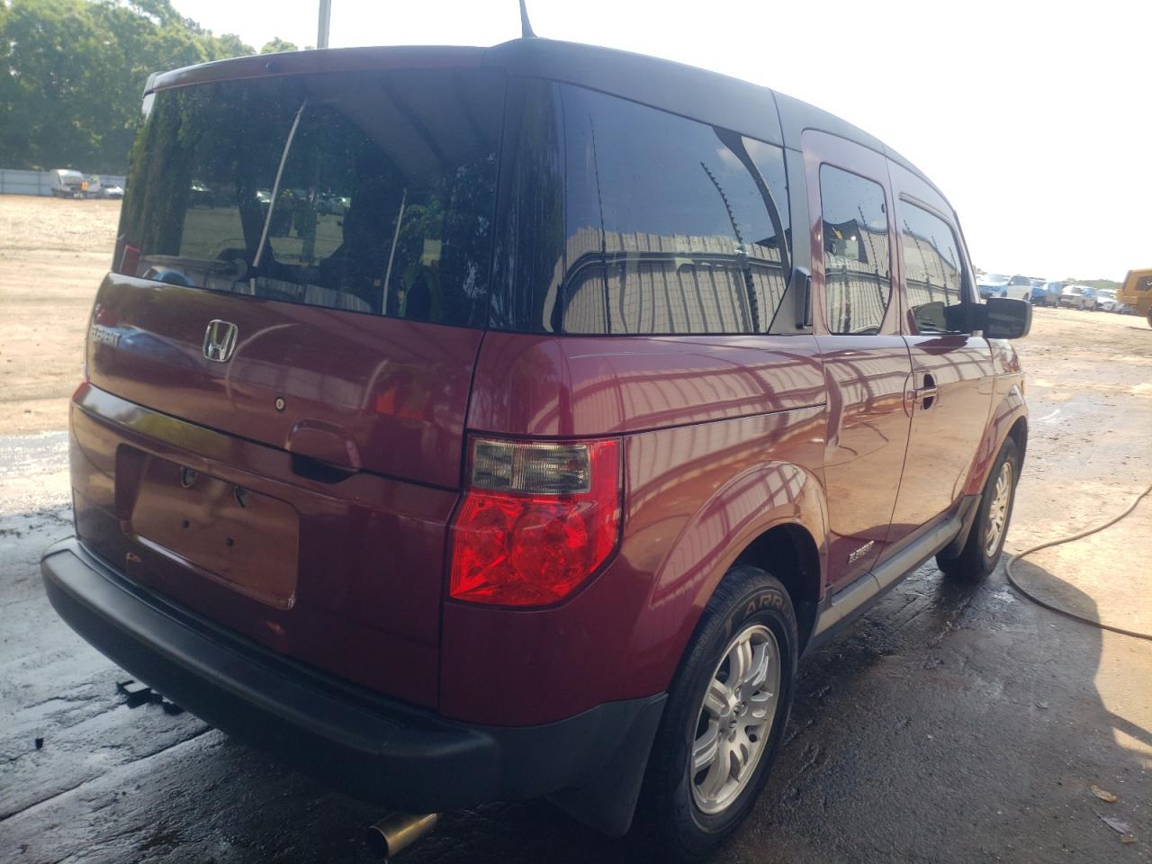 Photo 4 from auction – 2007 HONDA ELEMENT EX with VIN 5J6YH18747L010116