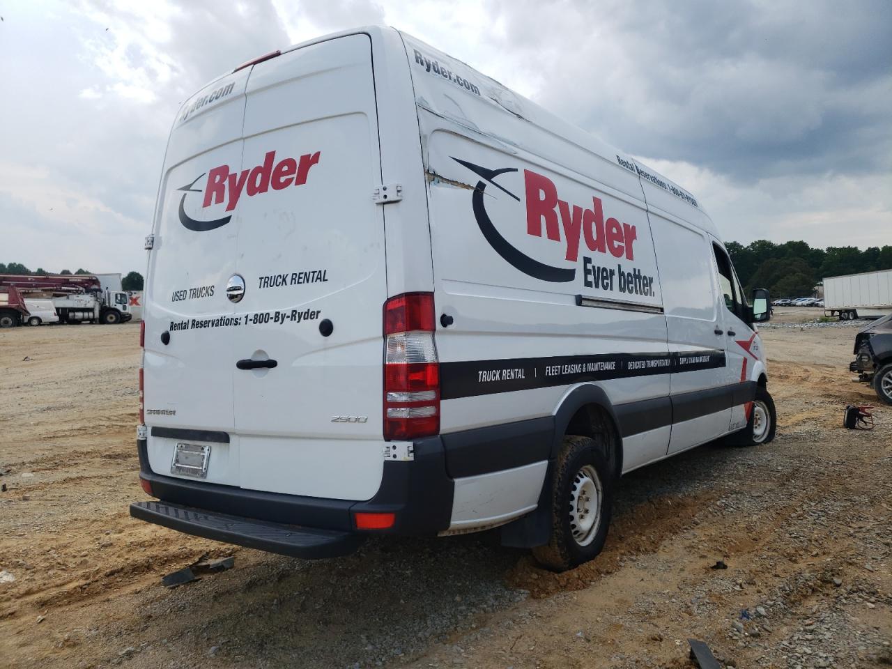 Photo 4 from auction – 2017 FREIGHTLINER SPRINTER 2 with VIN WDYPE8CD2HP573941
