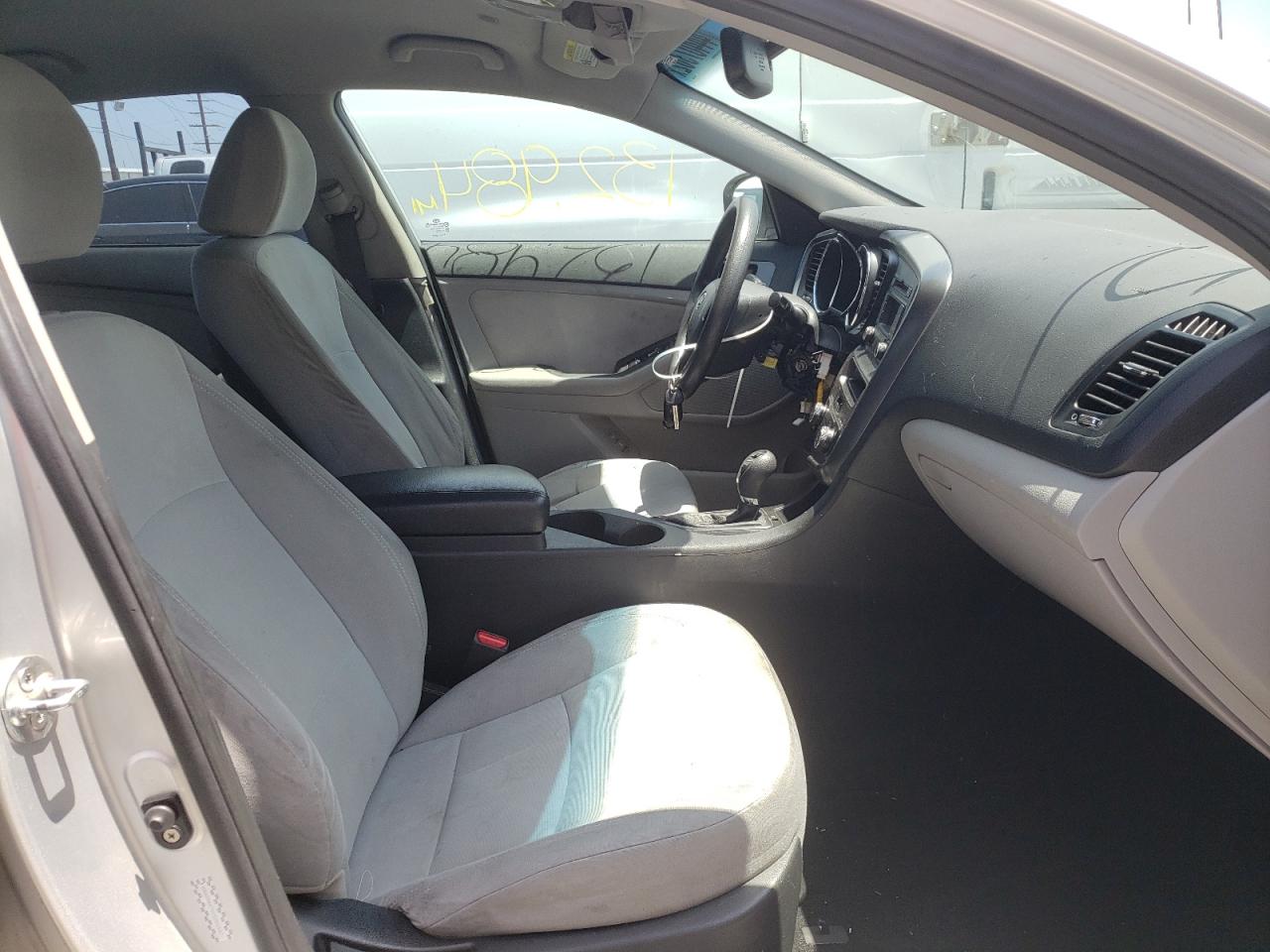 Photo 5 from auction – 2012 KIA OPTIMA LX with VIN KNAGM4A7XC5282187