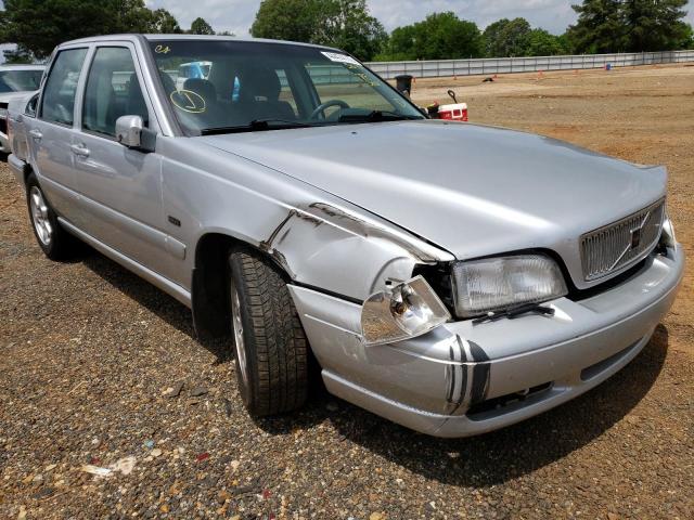 VOLVO S70 1998 with VIN YV1LS5545W1465077 - Photo from auction